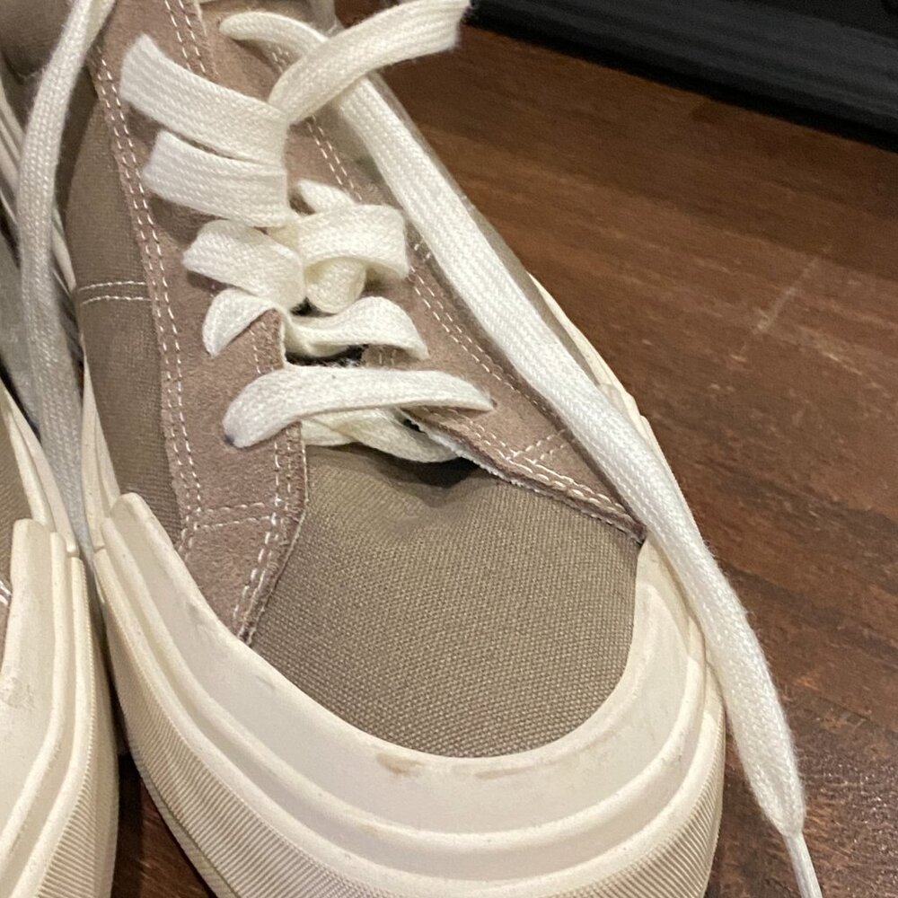 Converse Chuck Taylor Beige All Stars Cruise Sneaker - Size 12 or 46.5, Platform - Picture 3 of 8